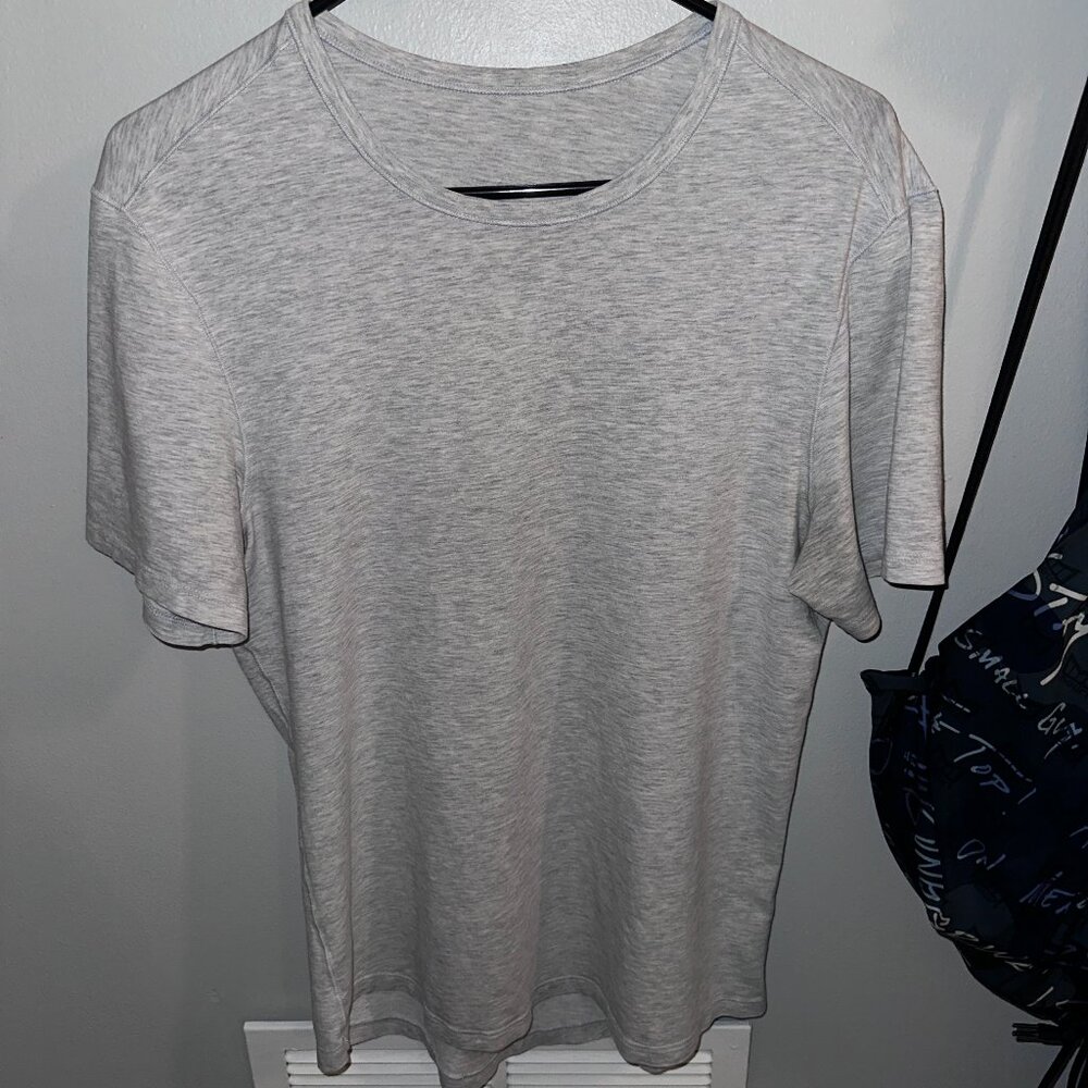 Lululemon 5 Year Basic T-Shirt Light Gray - Men's Small